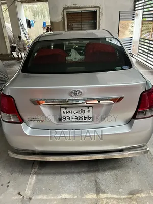 Toyota Axio 2013 Silver