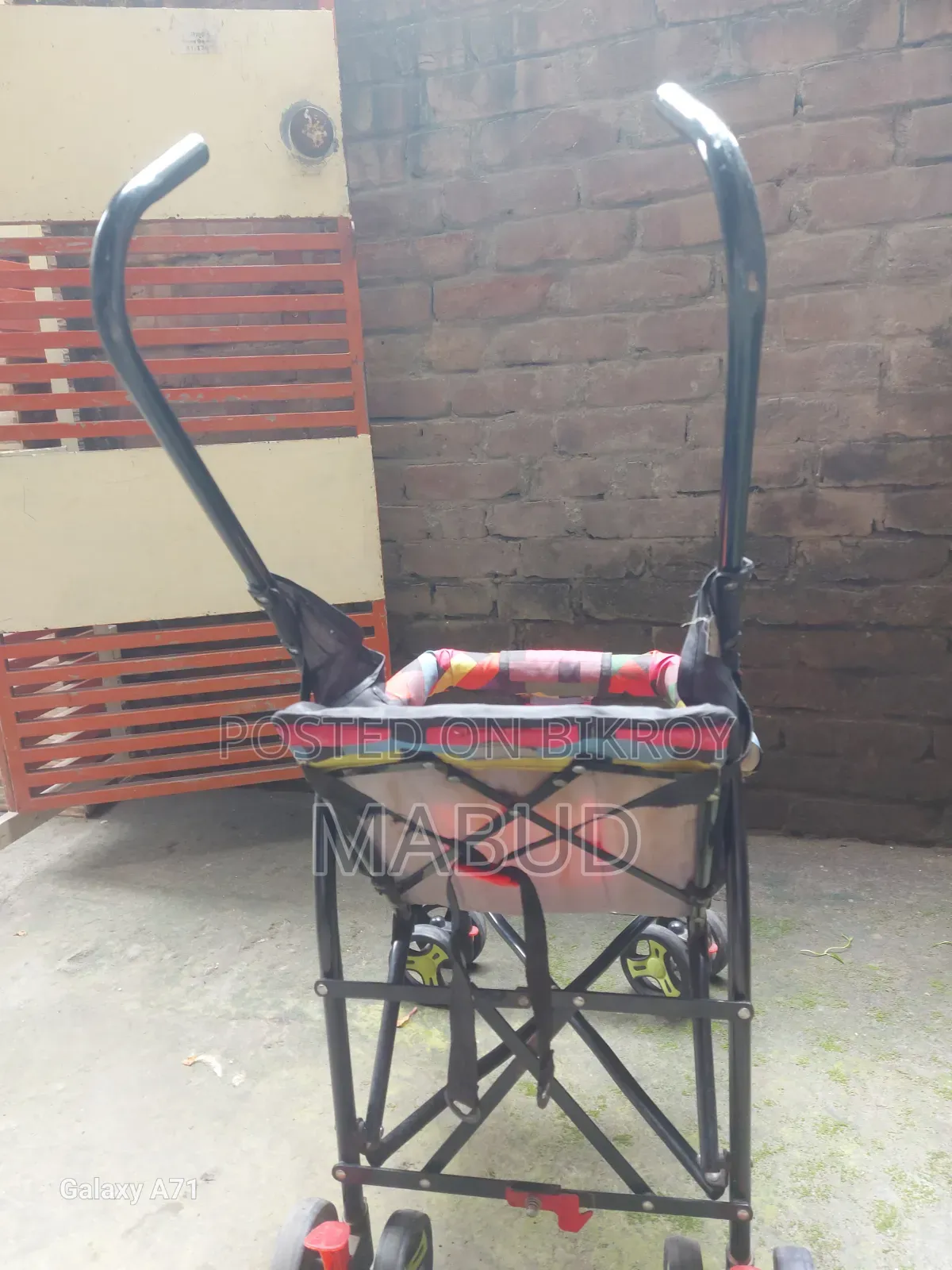 বেবি বাউন্সার ওয়াকার