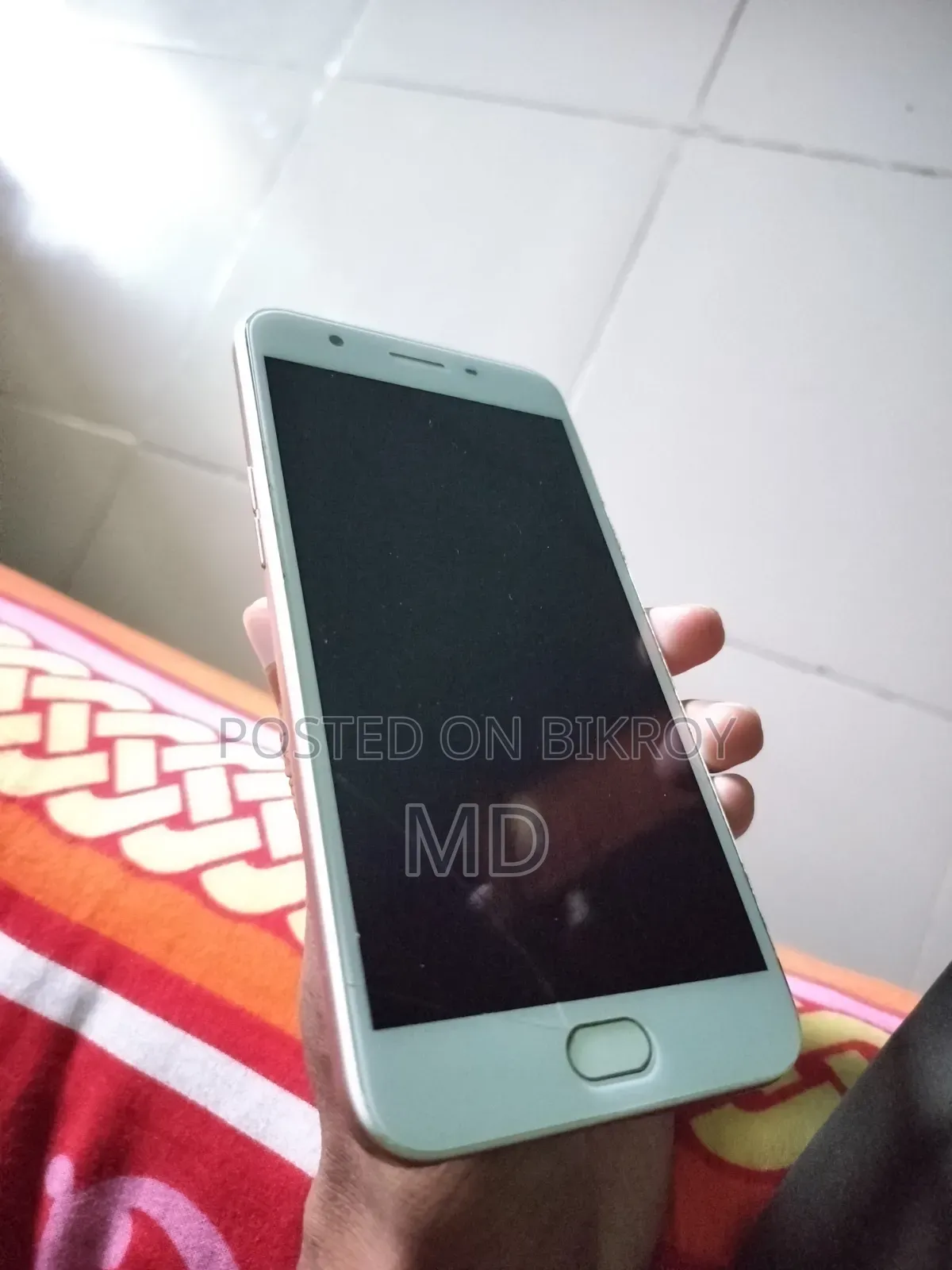Oppo F1s 64 GB White