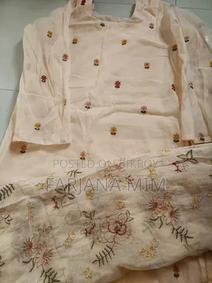 Kota Three Piece With Ambrodari