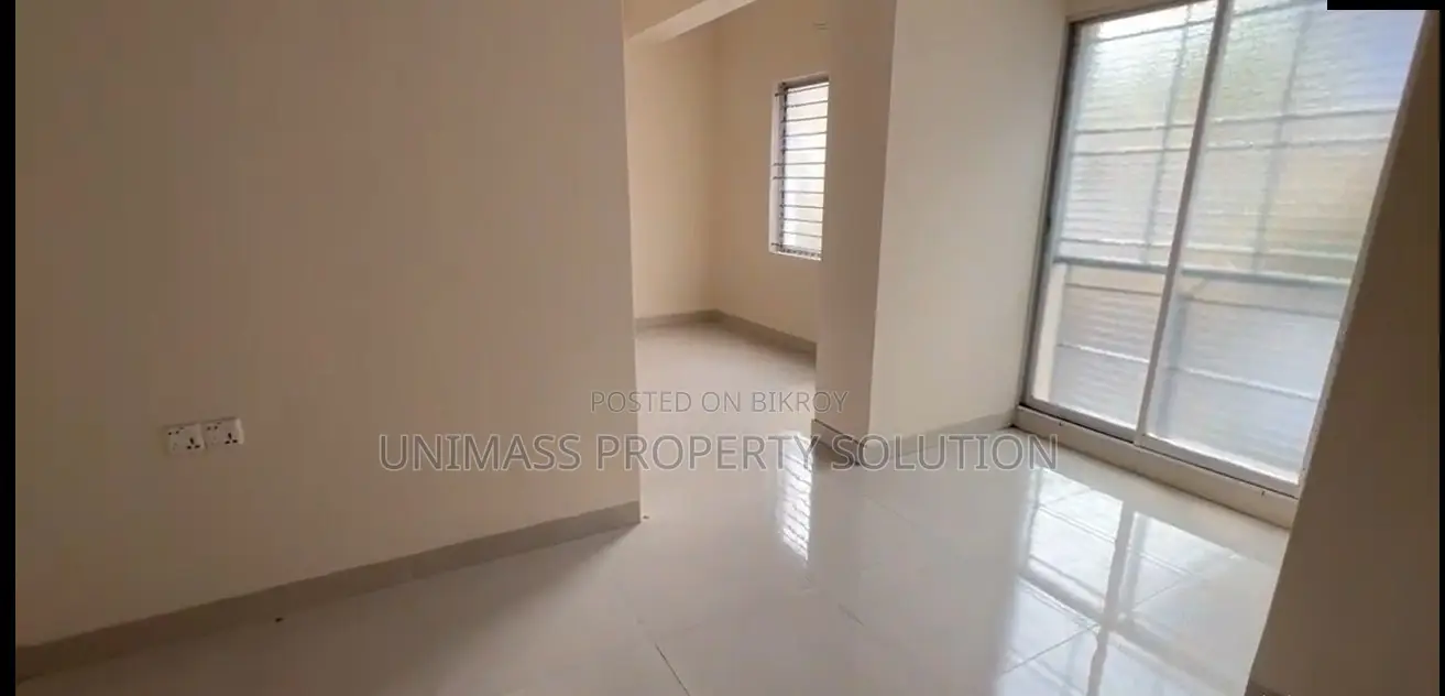 3bdrm Apartment in Unimass Property, Dhanmondi for sale
