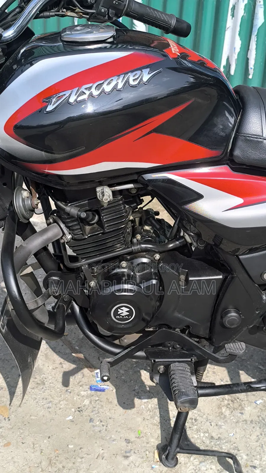 Bajaj Discover 125 2021 Black