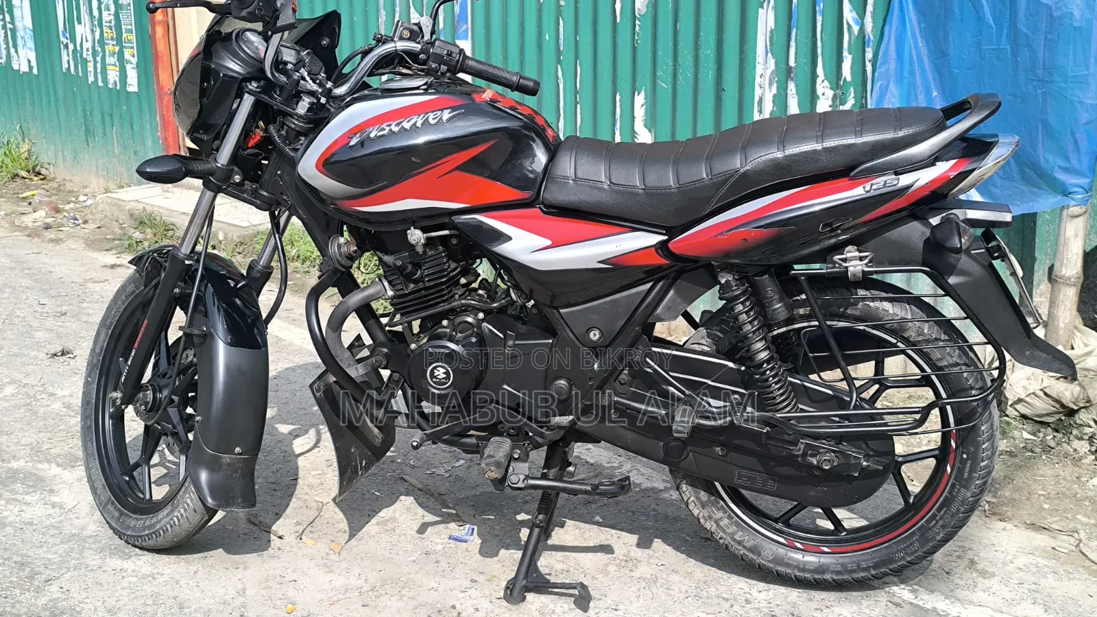 Bajaj Discover 125 2021 Black