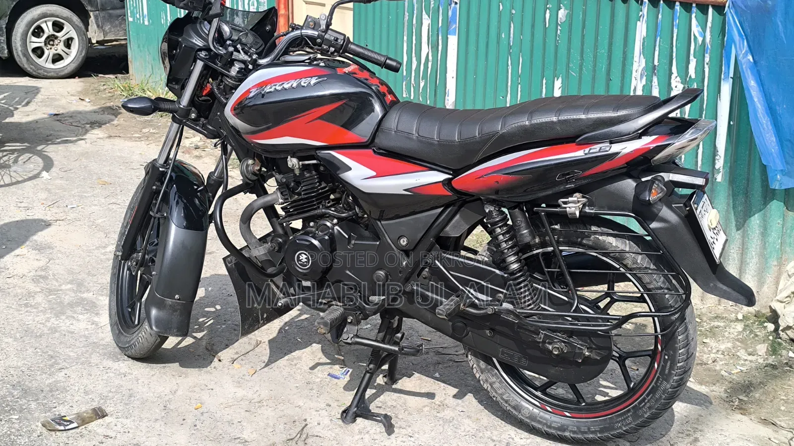 Bajaj Discover 125 2021 Black