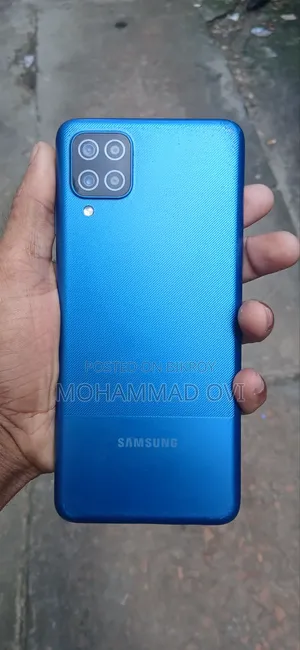 Samsung Galaxy M12 128 GB Blue