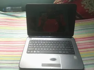 Laptop HP 240 G3 8GB Intel Xeon SSD 500GB