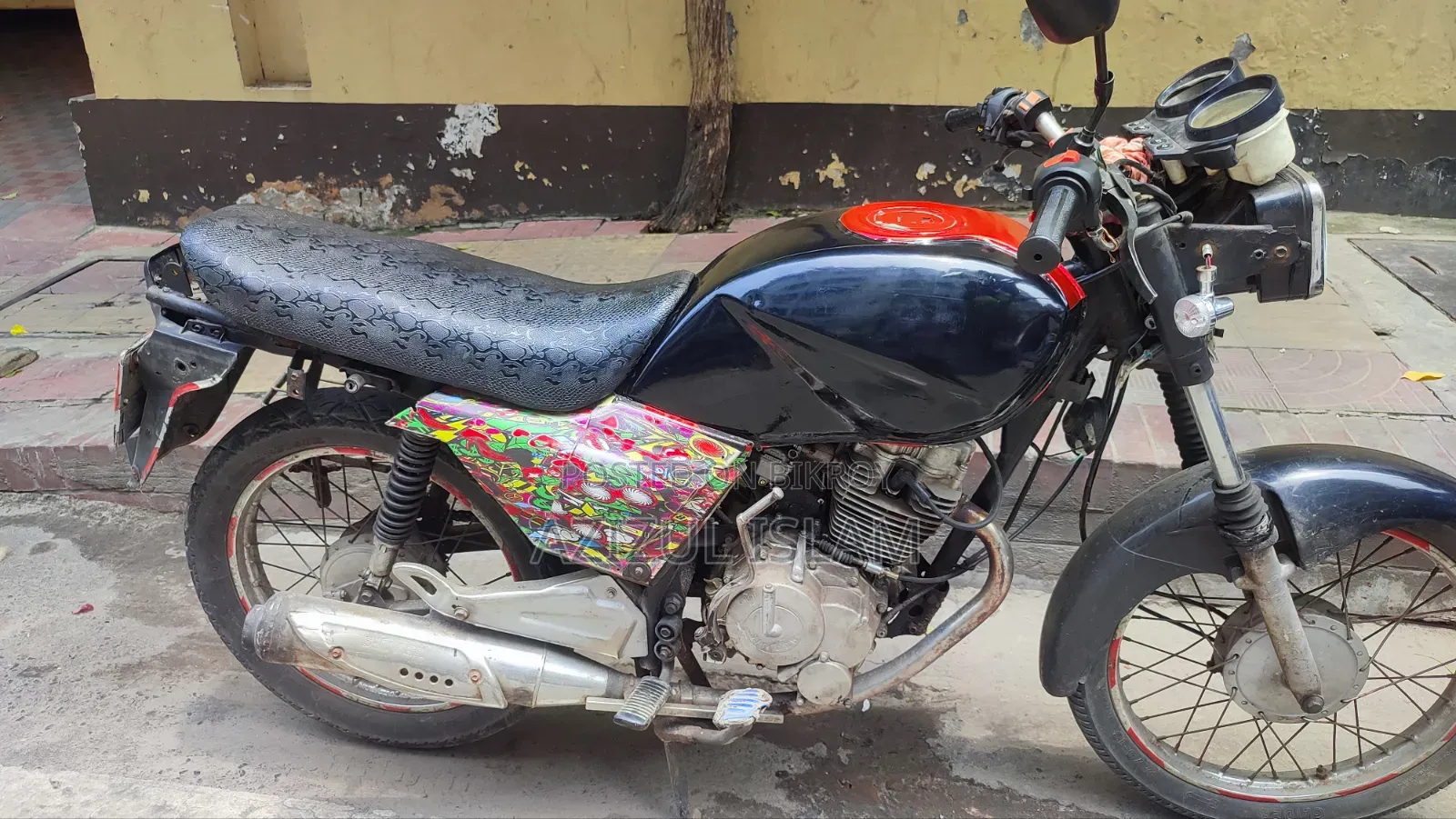 Custom Built Motorcycles 2013 Black