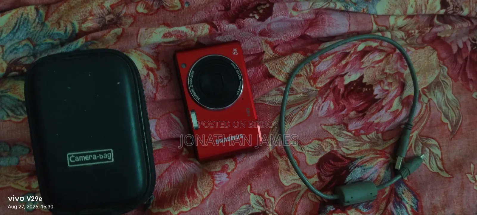 নষ্ট Samsung 5x Zoomক্যামেরা বিক্রয় করা হবে ব্যাটারি ছাড়া।
