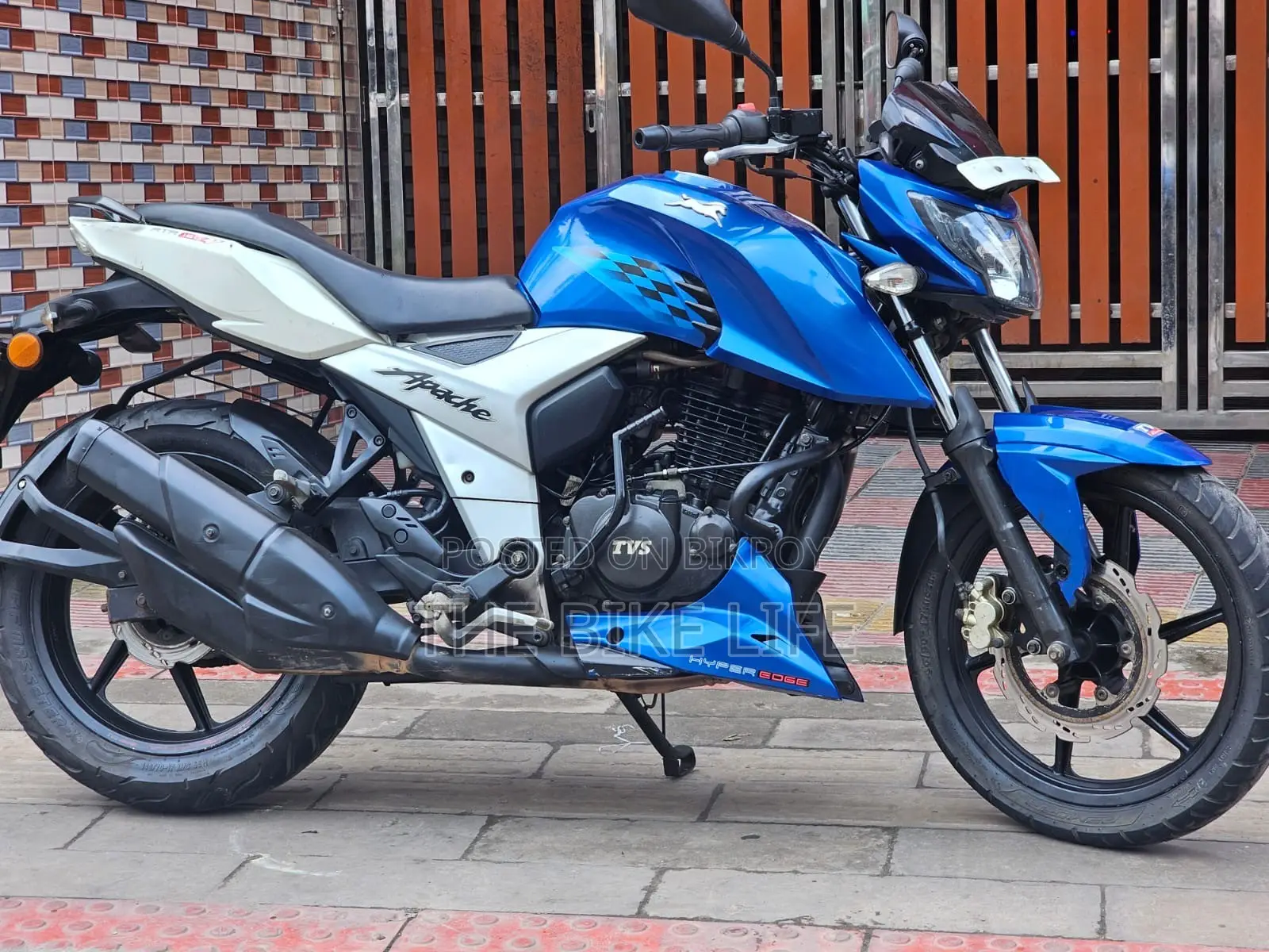 TVS Apache RTR 160 4V 2019 Blue