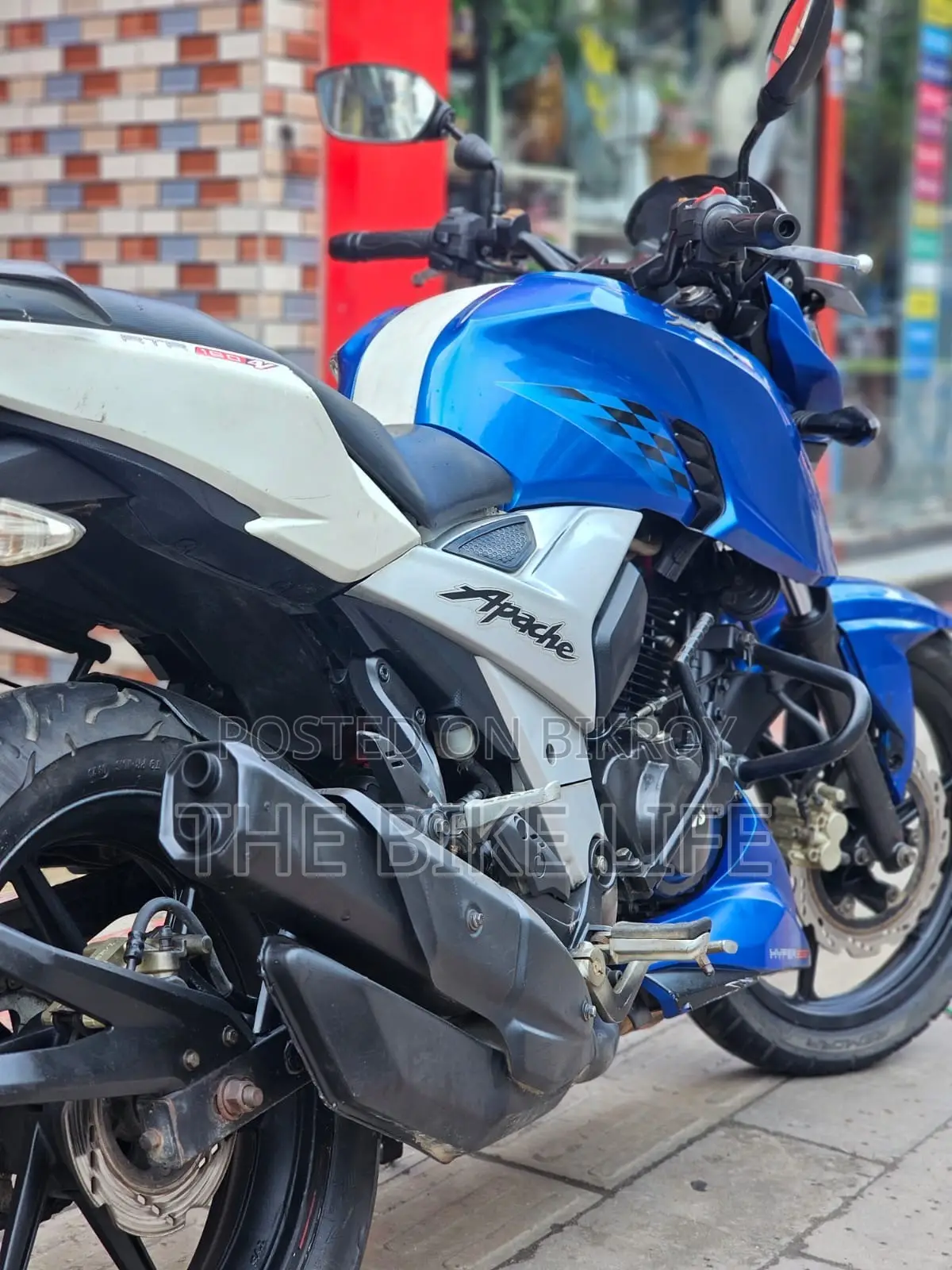 TVS Apache RTR 160 4V 2019 Blue