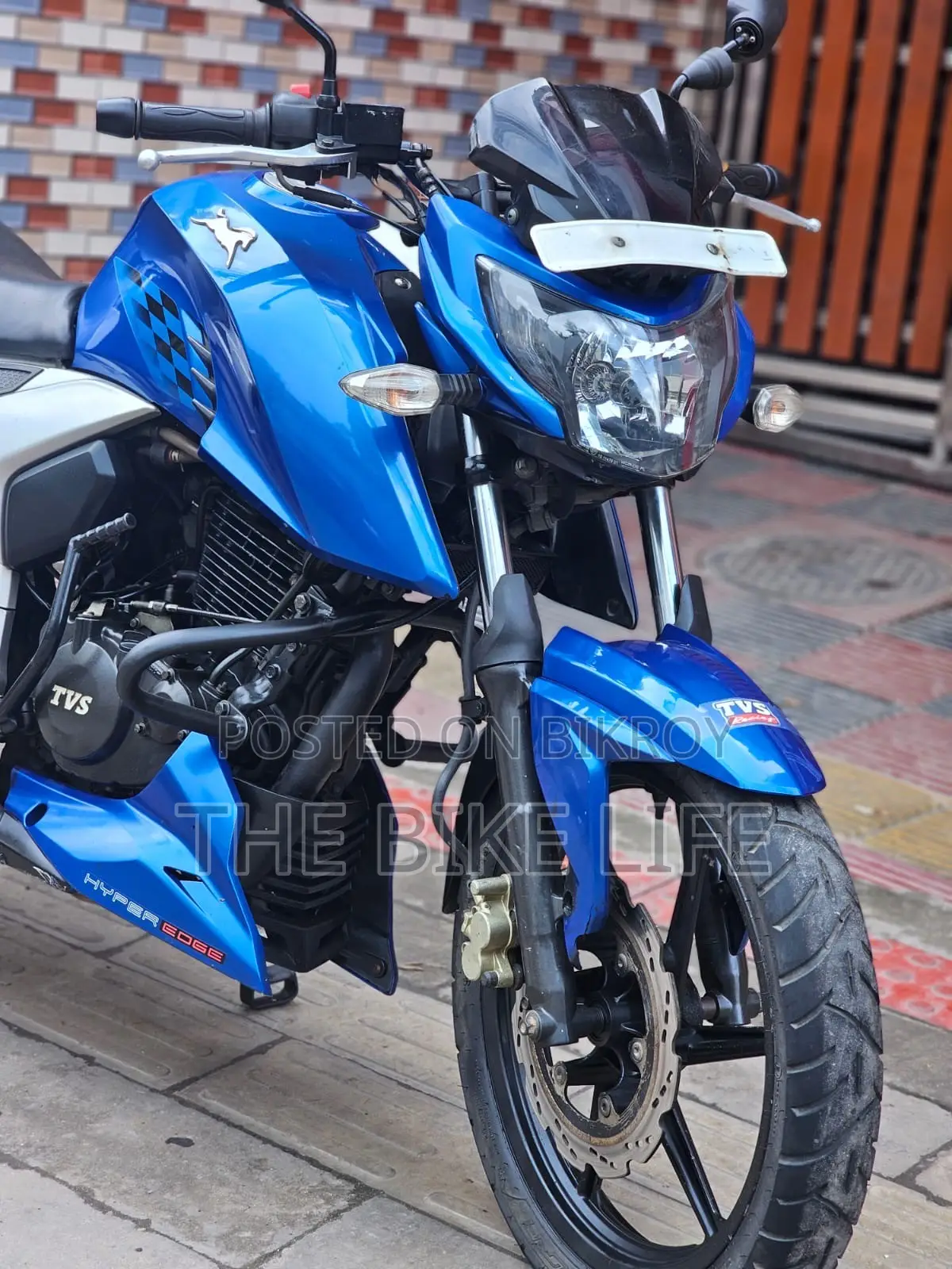 TVS Apache RTR 160 4V 2019 Blue