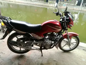 Yamaha YBR 2015 Red