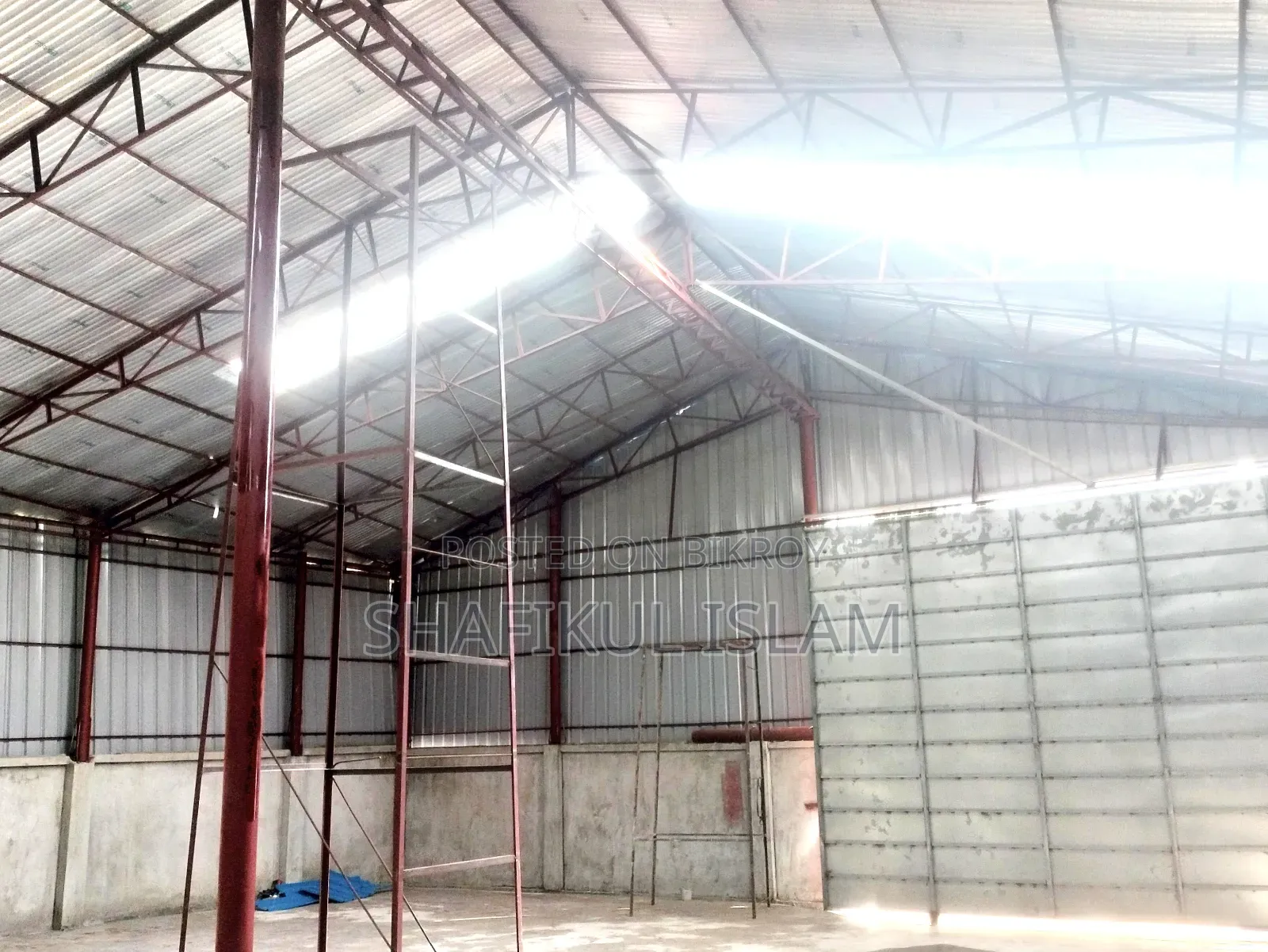 Commercial Space for Rent.