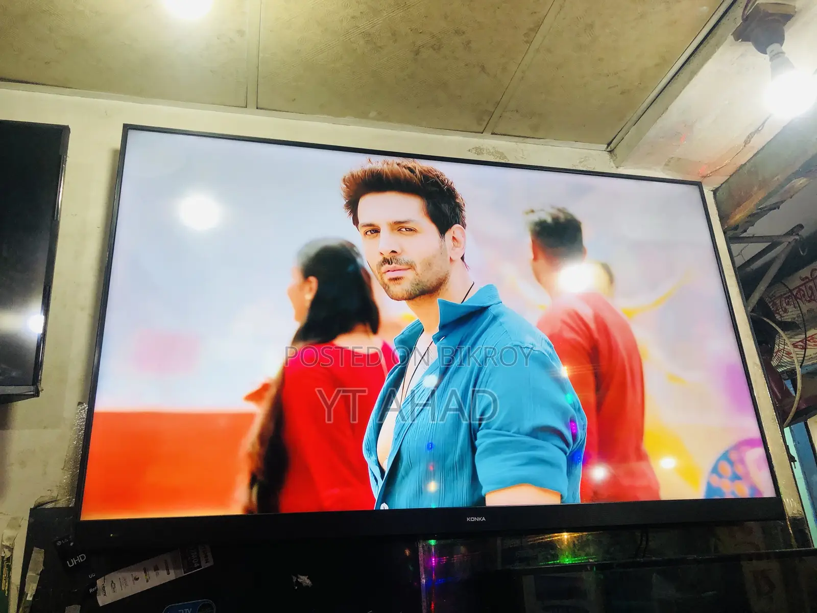 কাজ কর হয় নাই একদম নতুন মতো নিতে চাই এ দোকান আইতে হবে