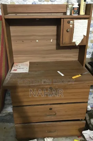 Reading Table