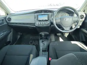 Toyota Axio 2021 Silver