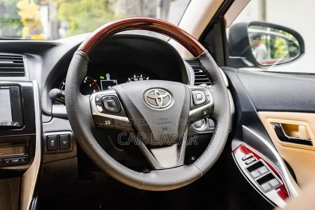 Toyota Allion 2017 Maroon