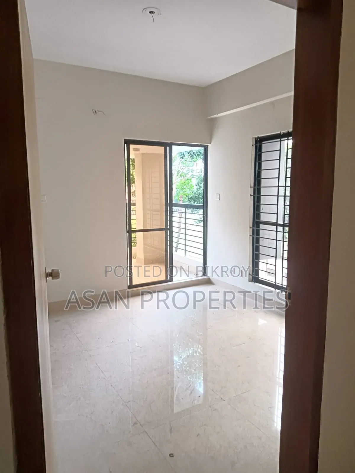 3 Bedroom Apartment in Lalmatia, Dhanmondi for sale