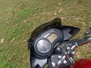 Bajaj Discover 125 2020 Red