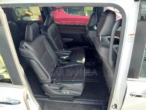 Toyota Esquire 2021 Pearl