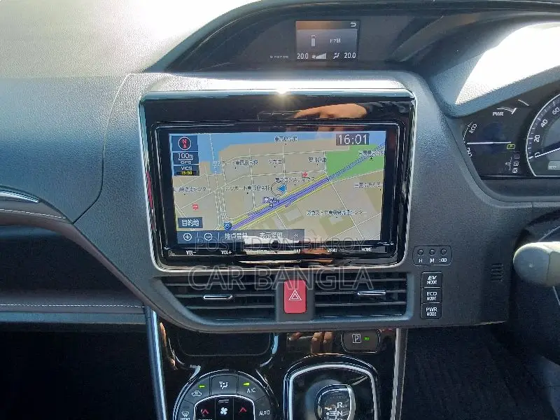 Toyota Esquire 2021 Pearl