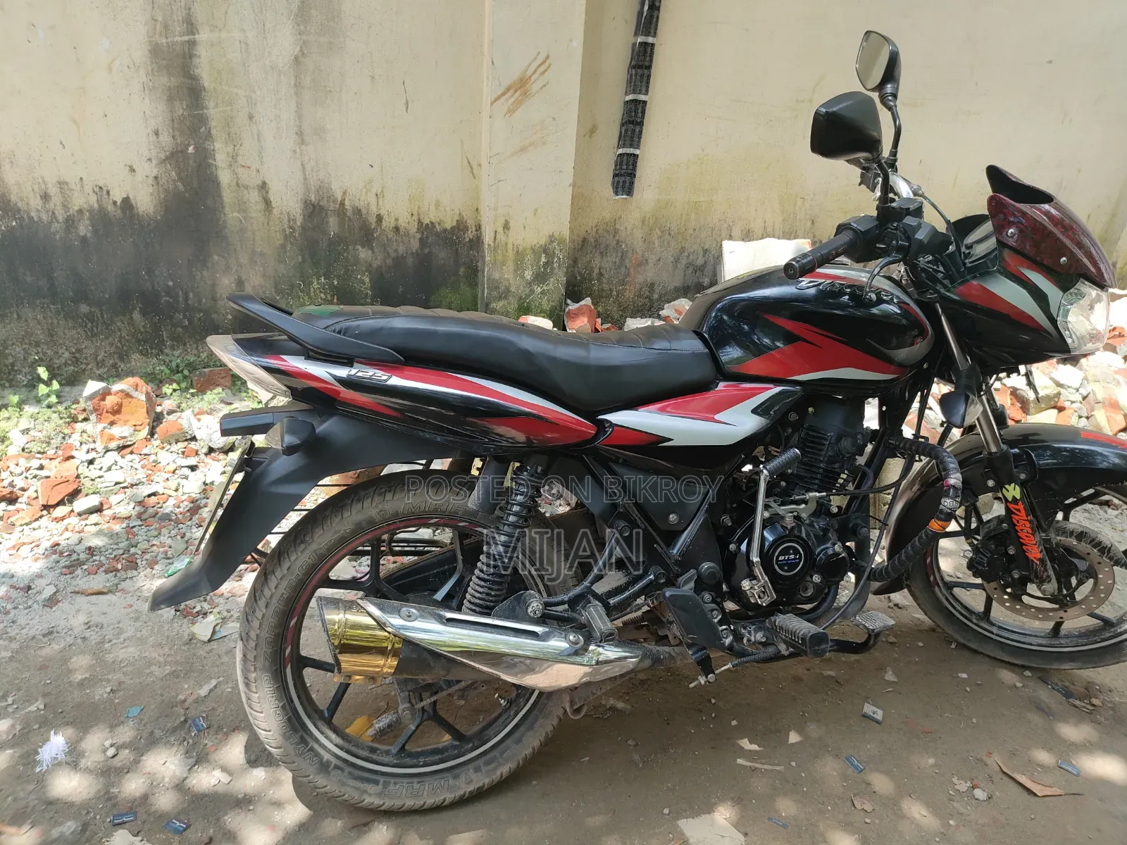 New Bajaj Discover 125 2021 Black