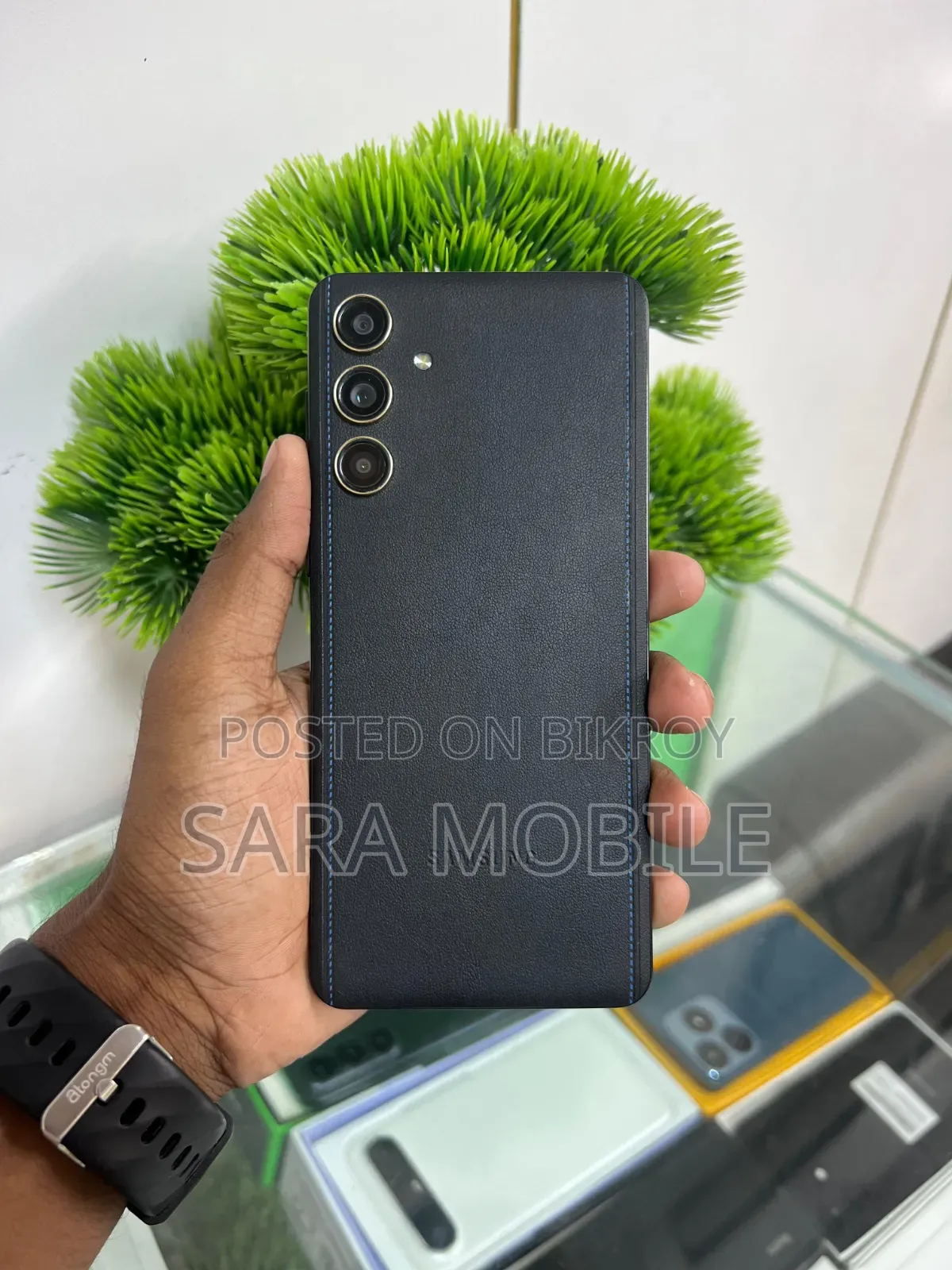 Samsung Galaxy F55 256 GB Black