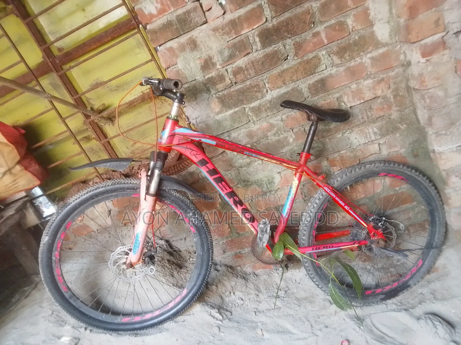New Bajaj Pulsar 150 2026 Red