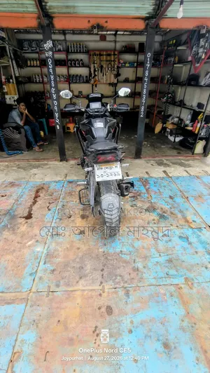 হোন্ডা ২০২৫ কালো