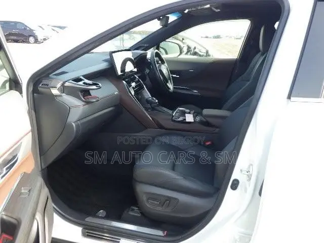 Toyota Harrier Hybrid Z 2021 Pearl