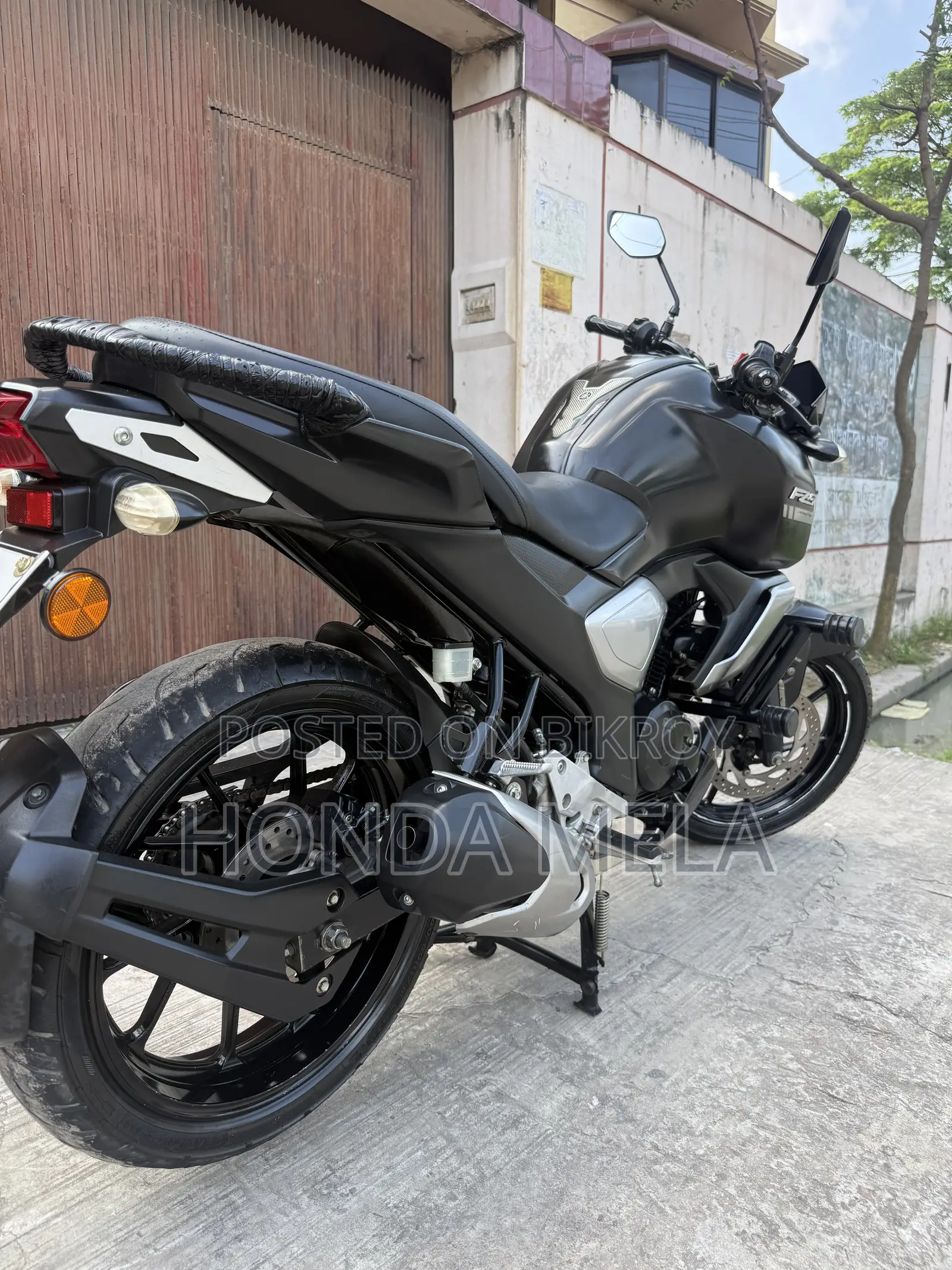 Yamaha FZS V3 2023 Black