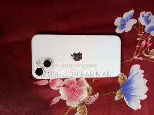 Apple iPhone 13 128 GB White
