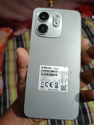 Infinix Smart 9 64 GB Silver