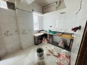 3bdrm Apartment in Basundhara for sale