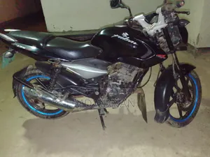 Bajaj Pulsar 135 LS 2012 Black