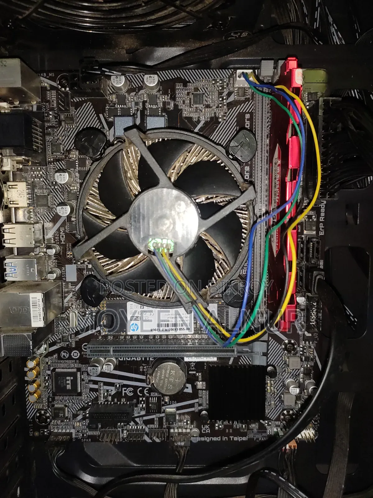 Desktop Computer Gigabyte GB-BLCE-4105 8GB Intel Core i3 HDD+SSD 500GB