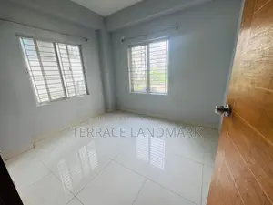 3bdrm Apartment in Basundhara for sale