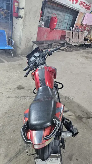 TVS Apache RTR 160 2V 2017 Red