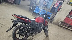 TVS Apache RTR 160 2V 2017 Red