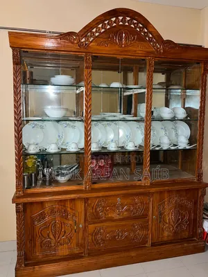 সেগুন কাঠের শোকেস