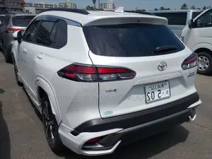 Toyota Corolla Cross L 2WD 2024 Pearl
