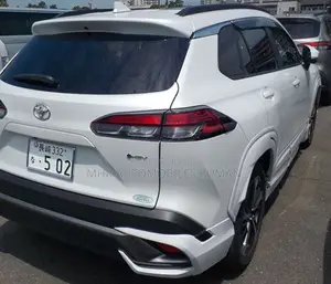 Toyota Corolla Cross L 2WD 2024 Pearl