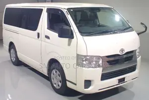 Toyota HiAce 2021 White