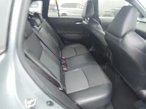 Toyota Corolla Cross 2024 Gray