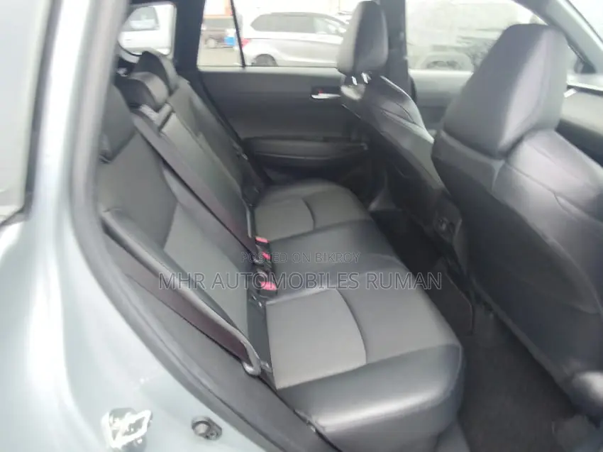 Toyota Corolla Cross 2024 Gray