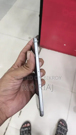 Apple iPhone 6s Plus 128 GB Silver