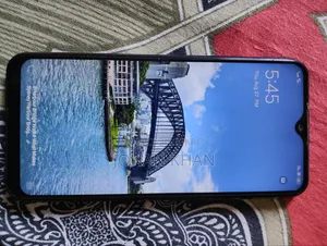 Vivo Y11 32 GB Blue