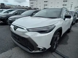Toyota Corolla Cross 2024 Pearl