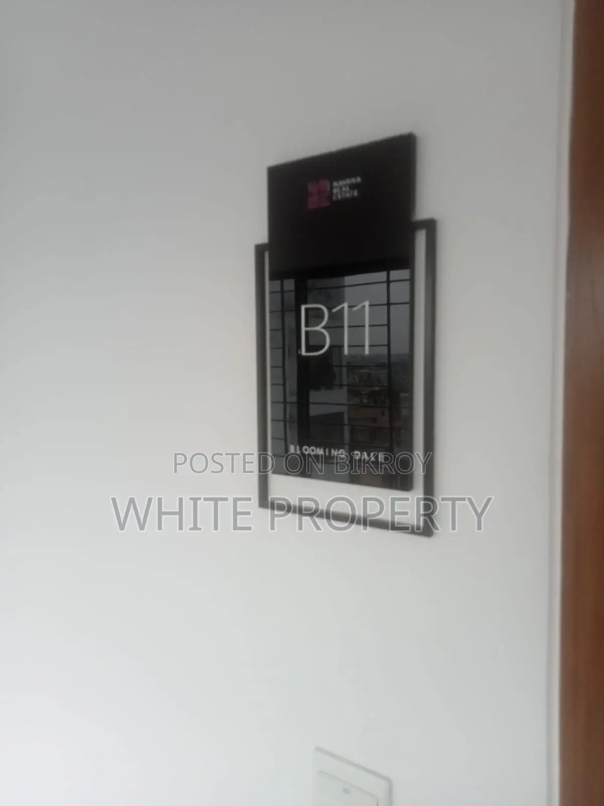 3bdrm Apartment in White Property, Dhanmondi for sale