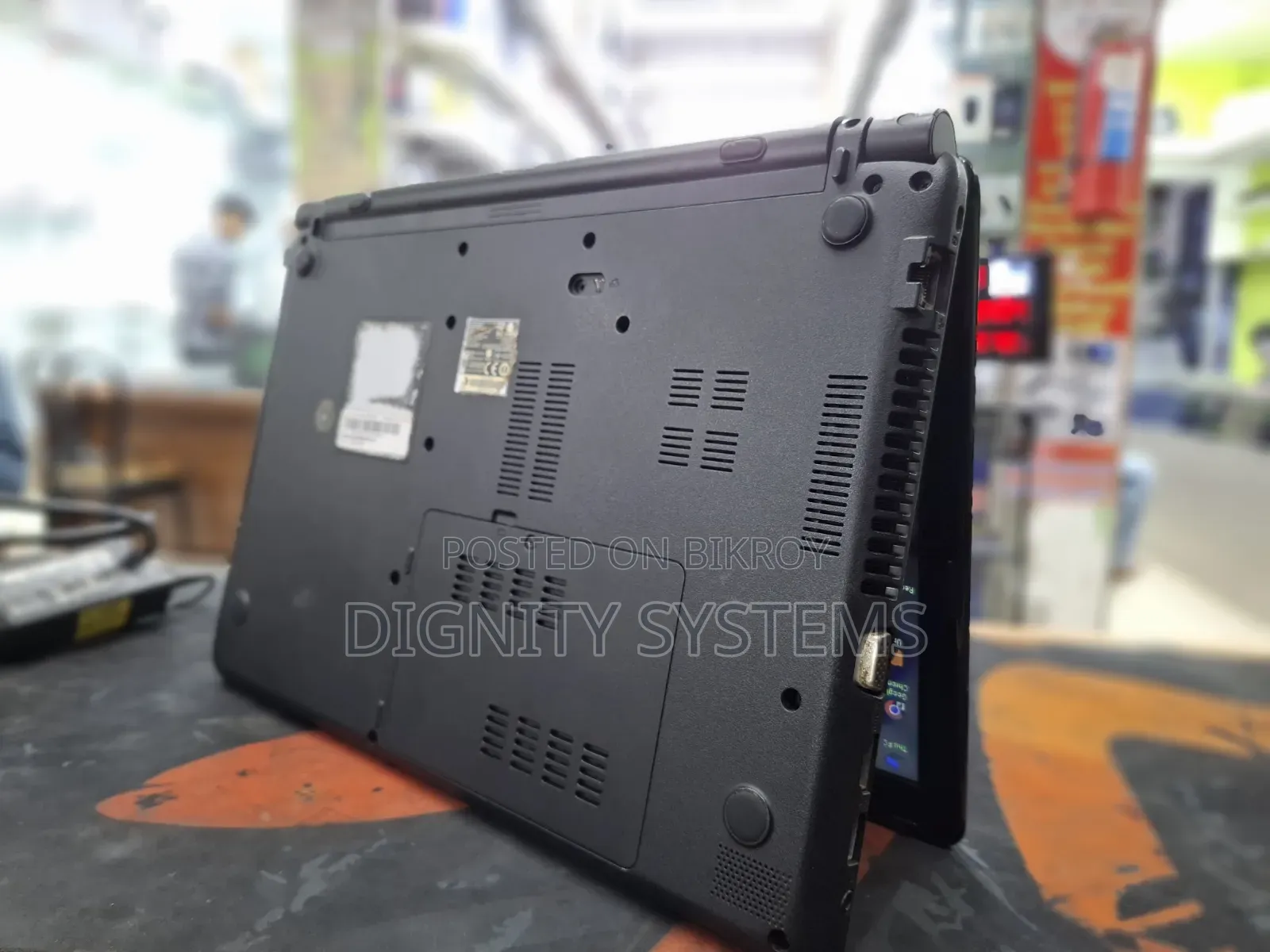 Laptop Acer Aspire E1 4GB Intel Core i3 HDD 500GB